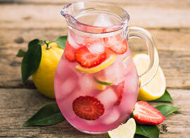 Aromatisiertes Wasser selber machen