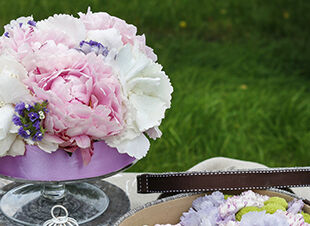 Pfingstrosen-Arrangement