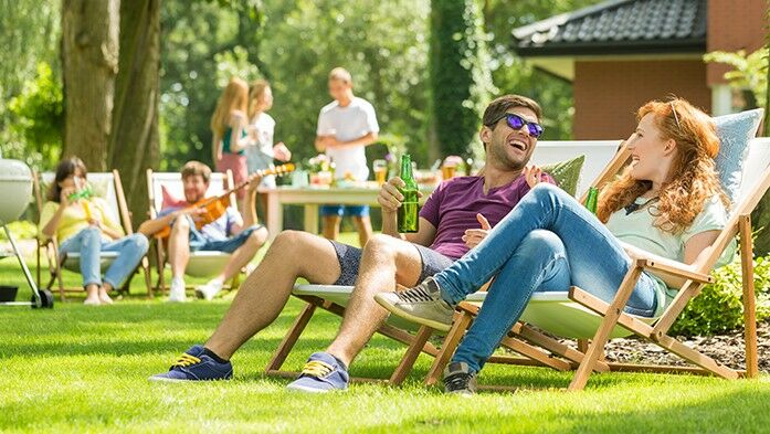 Schöner chillen – Möbel für den Sommer im Grünen